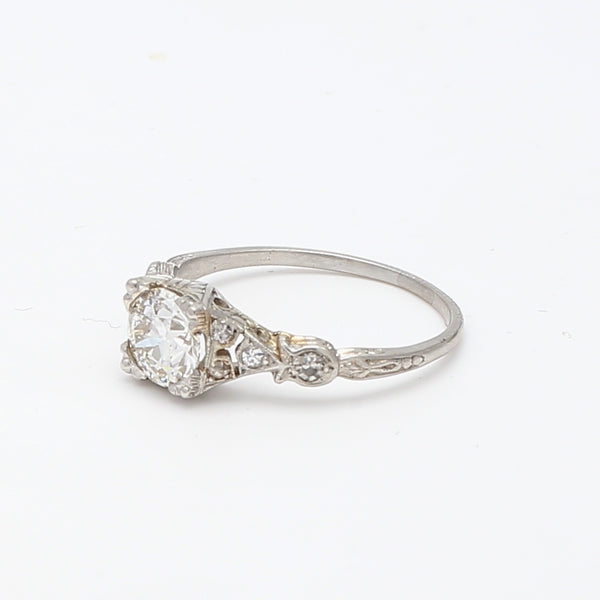 0.88 Carat Circular Brilliant Cut Shape G-SI1 Diamond Platinum Engagement Ring