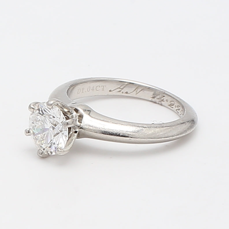 Tiffany and Co 1.04 Carat Round Brilliant F-VVS1 Diamond Platinum Engagement Ring