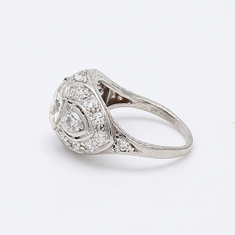 Art Deco 4.80 Grams 1.19 Carat Circular Brilliant Cut Shape L-I1 Diamond Platinum Wedding Ring