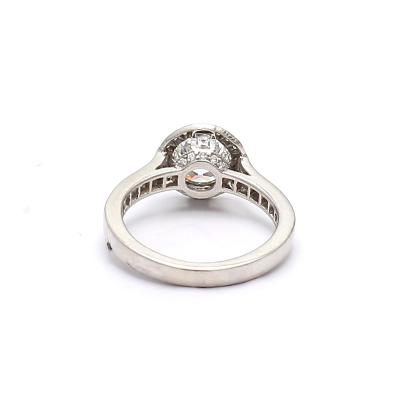 Tiffany and Co 1.22 Carat Round Brilliant G-VS1 Diamond Platinum Engagement Ring