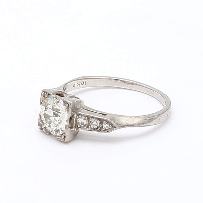 1.30 Carat L-VS1 Diamond Platinum Engagement Ring