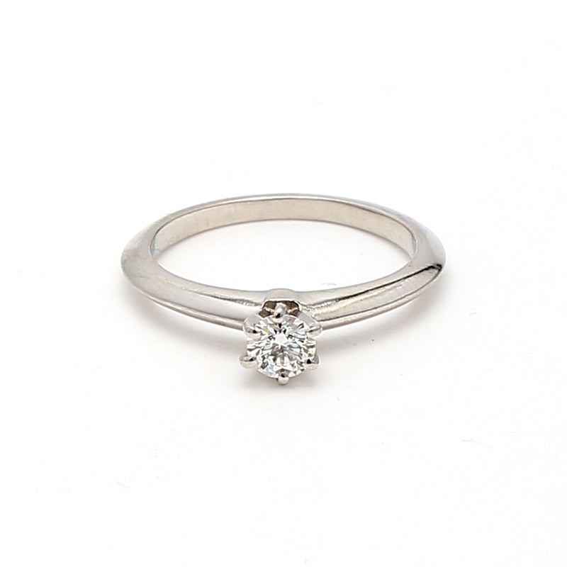 Tiffany and Co 0.23 Carat Round Brilliant H-VS1 Diamond Platinum Engagement Ring