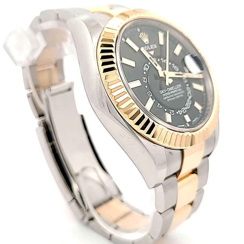 Rolex Sky-Dweller Black Dial   stainless Steel and Gold Bracelet 326933 42mm 2022