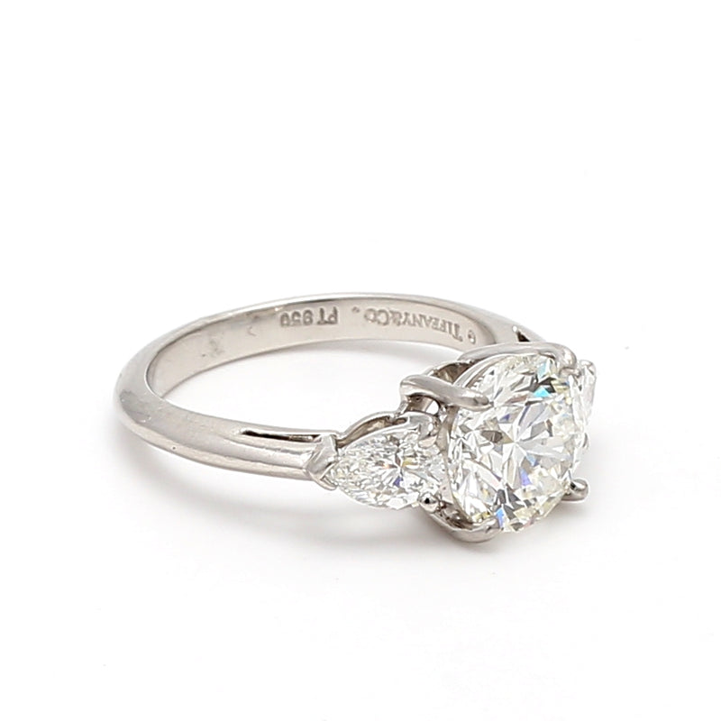 Tiffany and Co 2.73 Carat Round Brilliant H-VVS2 Diamond Platinum Three-Stone Ring