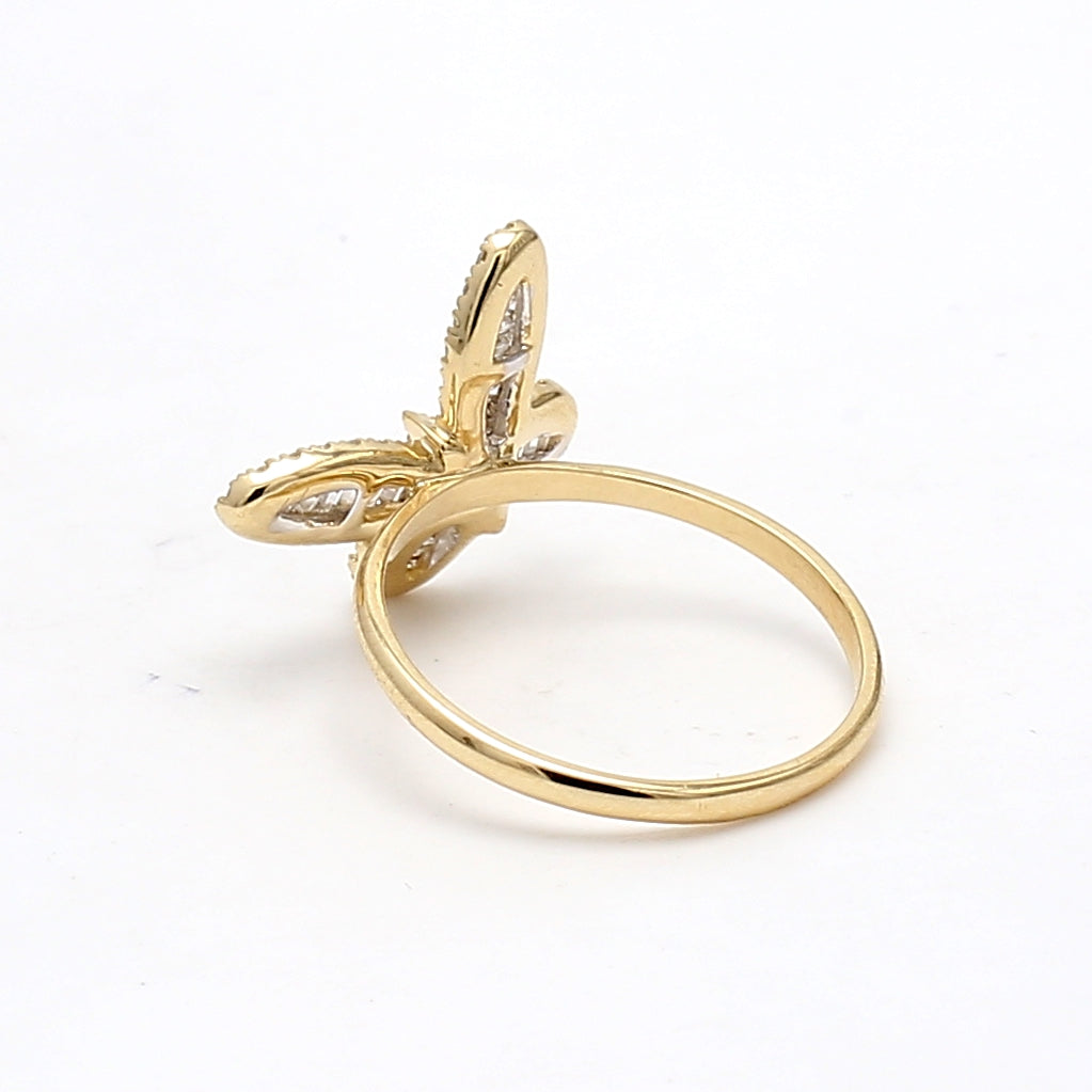 0.40 Carat Baguette Shape H-VS2 Diamond 14 Karat Yellow Gold Cluster Ring