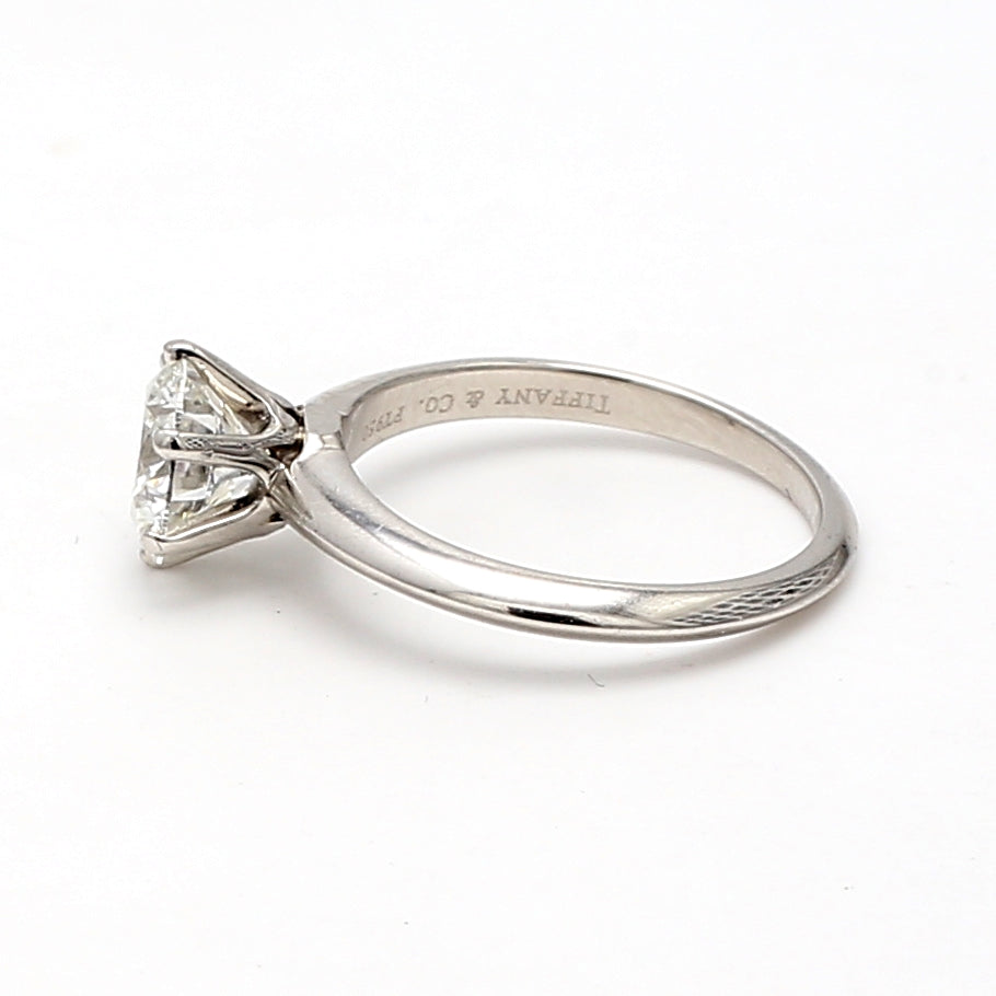 Tiffany and Co 1.58 Carat Round Brilliant G-VVS2 Diamond Platinum Engagement Ring
