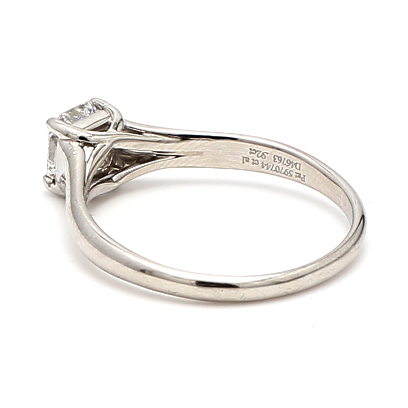 Tiffany and Co 0.92 Carat Radiant Cut Shape E-VVS2 Diamond Platinum Engagement Ring