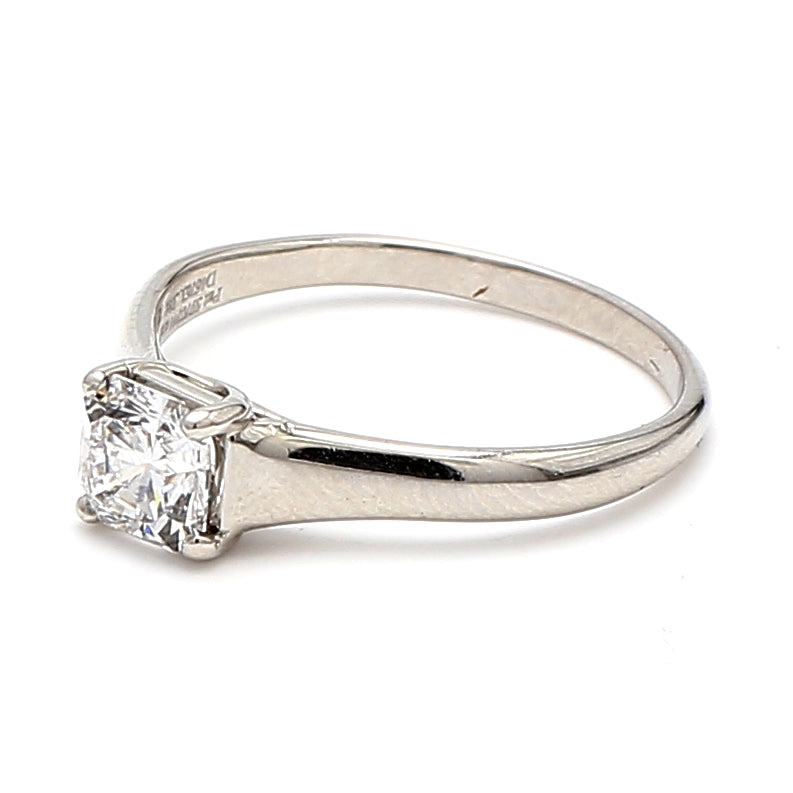 Tiffany and Co 0.92 Carat Radiant Cut Shape E-VVS2 Diamond Platinum Engagement Ring