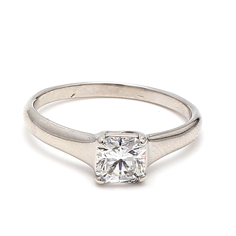 Tiffany and Co 0.92 Carat Radiant Cut Shape E-VVS2 Diamond Platinum Engagement Ring