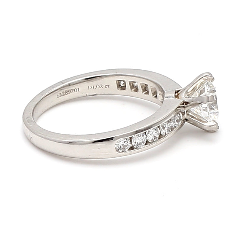 Tiffany and Co 1.02 Carat Round Brilliant Shape E-VVS1 Diamond Platinum Engagement Ring