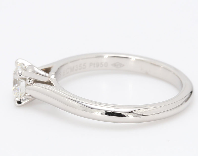 Cartier 0.51 Carat Round Brilliant Shape G-VVS2 Diamond Platinum Engagement Ring