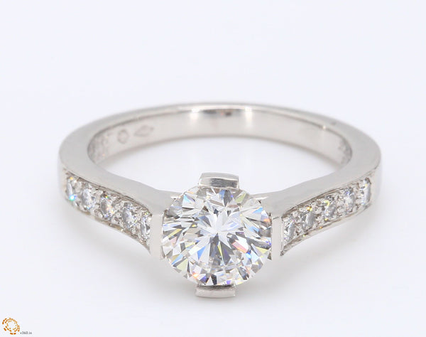 Van Cleef & Arpels 1.19 Carat Round Brilliant Shape D-VVS2 Diamond Platinum Engagement Ring